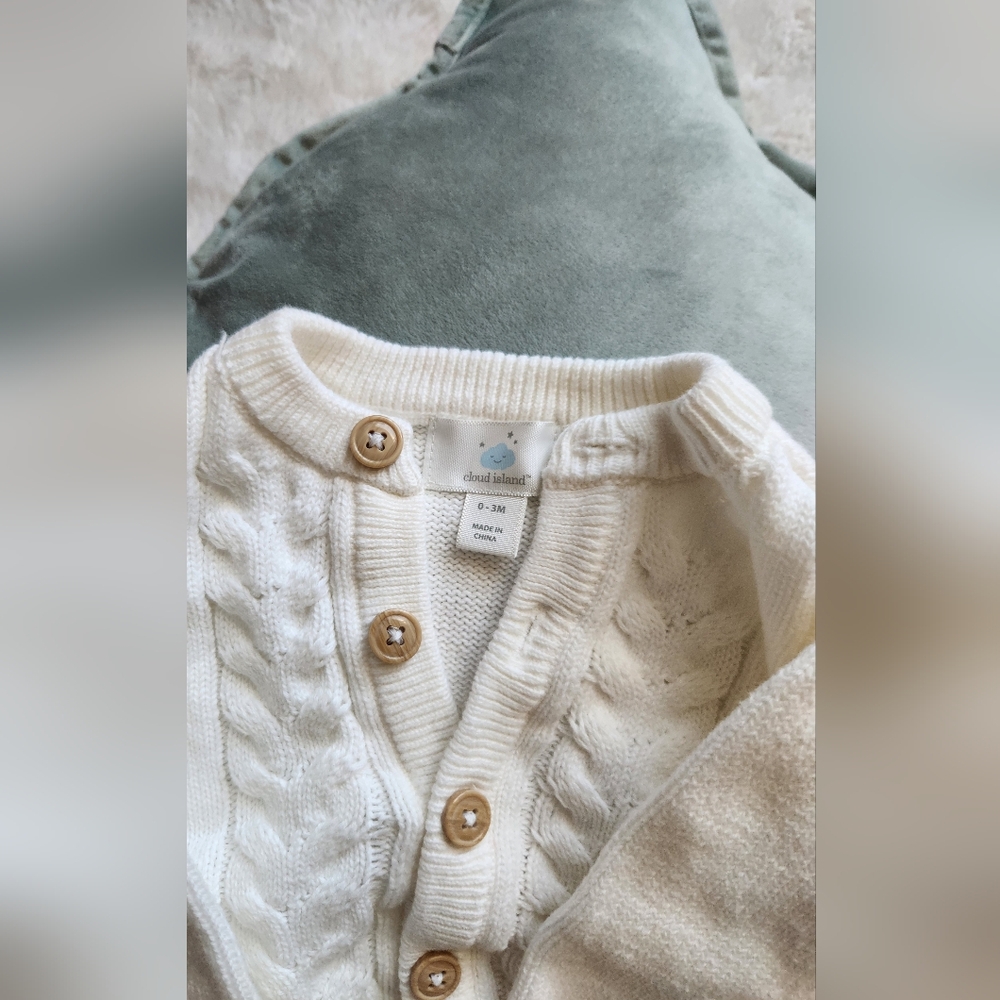 Infant Cloud Island Women's White Cable Knit Cardigan